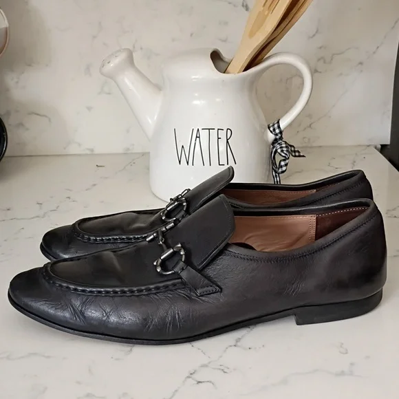 Salvatore Ferragamo Black Leather Slip-On Loafers - Picture 3 of 12